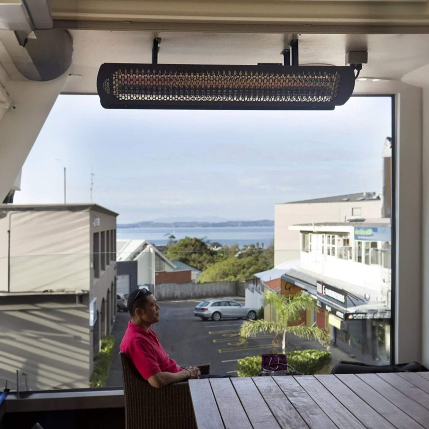 Bromic Heating Tungsten Smart-Heat™ 44-Inch 2000W Single Element 240V Electric Infrared Patio Heater